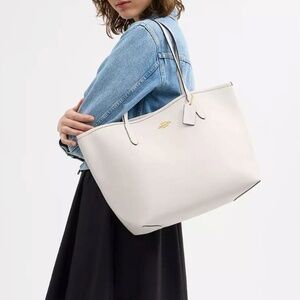 Coach White Tote Bag